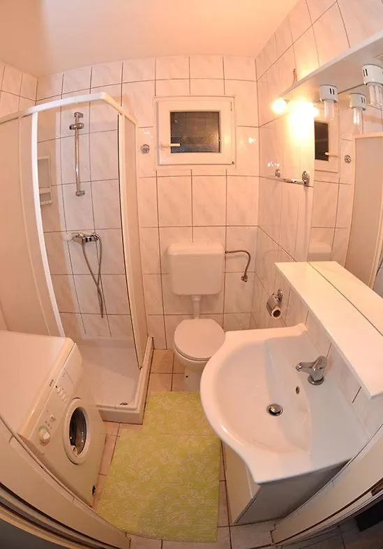 Holiday home Komfortables Ferienhaus In Sisan