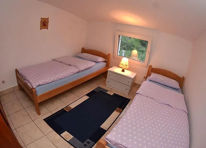 Holiday home Komfortables Ferienhaus In Sisan